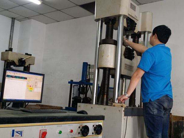 鋼材理化實(shi)驗室圖一